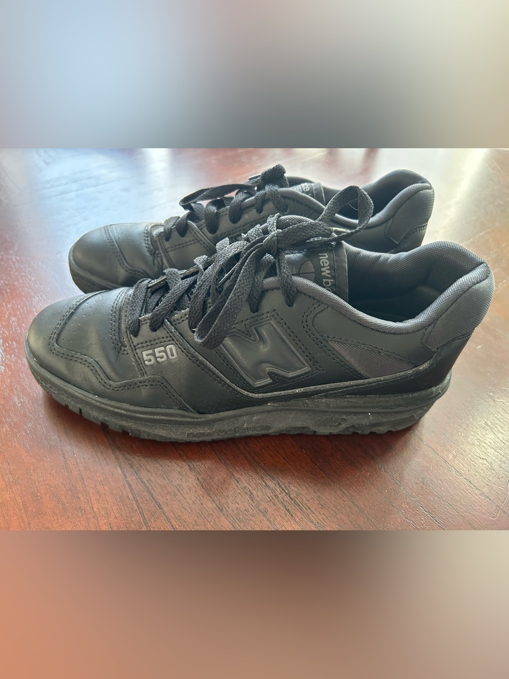 New Balance 550 Men's Black Leather Sneakers size 8.5